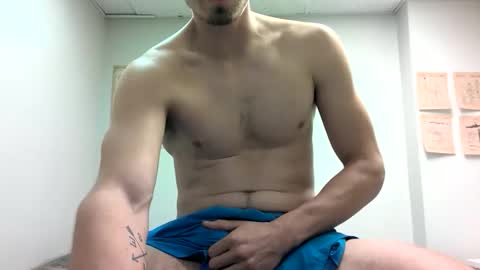 tallcockandhandsom online show from 12.02.25