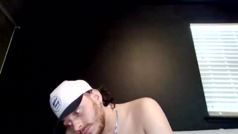 Snapshot of tallhungcloudyy chatting on 07.08.26 tallhungcloudyy online show from 07.08.26