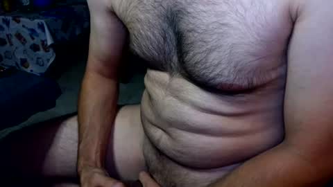 Snapshot of talltannhandsome chatting on 07.05.26 talltannhandsome online show from 07.05.26