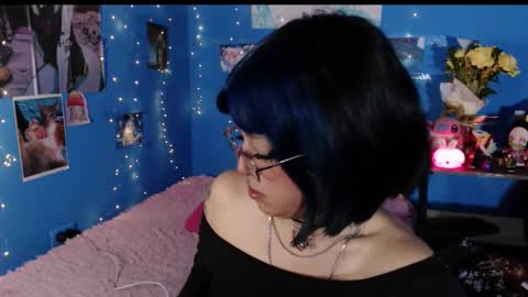 Alejandra Independent model online show from 10.29.25