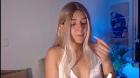 Tamara online show from 11.22.25