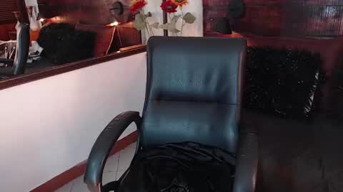 Snapshot of tamara_sanz1 chatting on 03.12.25 online show from 03.12.25