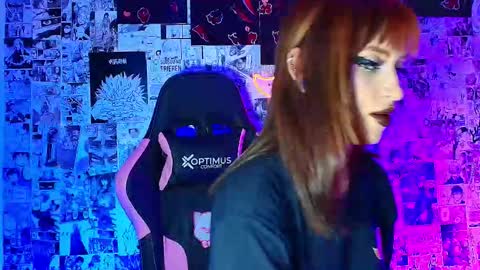 Snapshot of tamaracampell chatting on 11.27.25 Cami 3 online show from 11.27.25