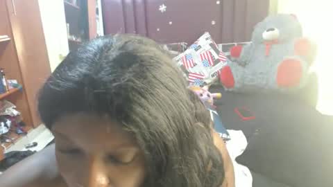 Snapshot of tamela_1 chatting on 04.14.26 tamela online show from 04.14.26