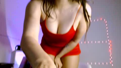 Snapshot of tami_ramirez__ chatting on 02.03.25 Tami online show from 02.03.25