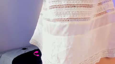Snapshot of tamia_25 chatting on 06.19.26 TAMI online show from 06.19.26
