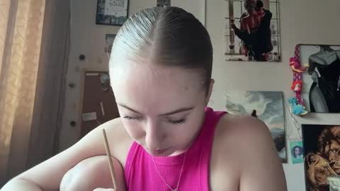 Karina online show from 04.06.26