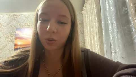 Snapshot of tammiglembocki chatting on 04.10.26 Jenny online show from 04.10.26