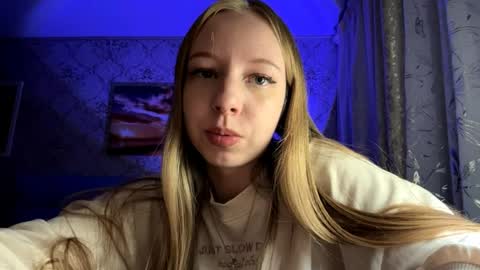 Snapshot of tammiglembocki chatting on 04.15.26 Jenny online show from 04.15.26