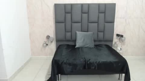 Snapshot of tammycooperr_ chatting on 01.04.25 tammycooperr online show from 01.04.25