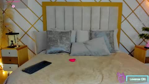 Snapshot of tamy_honey chatting on 09.29.25 Tamy online show from 09.29.25