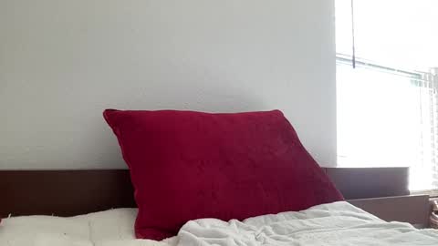 Snapshot of tan_and_spicy chatting on 12.02.24 tan and spicy online show from 12.02.24