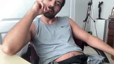 Snapshot of tan_and_spicy chatting on 10.08.25 tan and spicy online show from 10.08.25