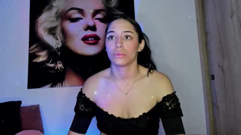 Snapshot of tania06 chatting on 10.16.25 tania06 online show from 10.16.25