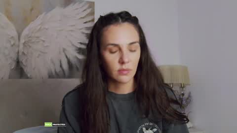 Snapshot of taniaamore chatting on 07.18.26 Tania Amore online show from 07.18.26