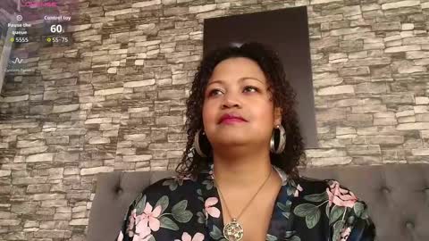 TaniaJhons online show from 10.12.25