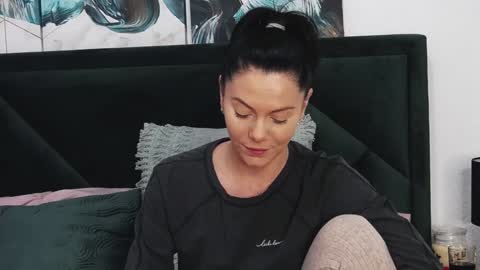 tanyaGrey online show from 12.29.24