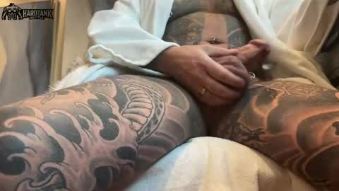 Tank Guy online show from 04.18.26