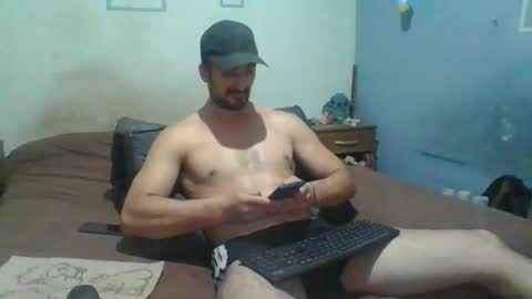 Snapshot of tanobighorse chatting on 02.10.26 TanoBigHorse online show from 02.10.26