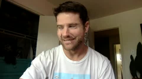Snapshot of tantrichealing chatting on 06.28.26 Dr. Love online show from 06.28.26