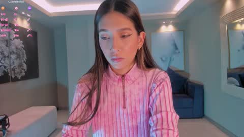 Tara Lawrence online show from 10.18.25