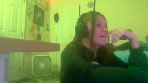 tara lynn online show from 01.10.25