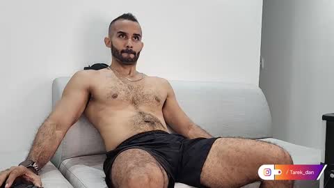 Snapshot of tarek_dan chatting on 03.11.25 Tarek online show from 03.11.25