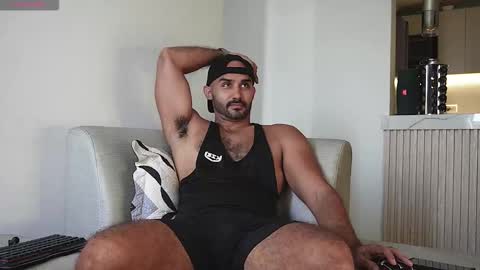 Snapshot of tarek_dan chatting on 09.29.25 Tarek online show from 09.29.25