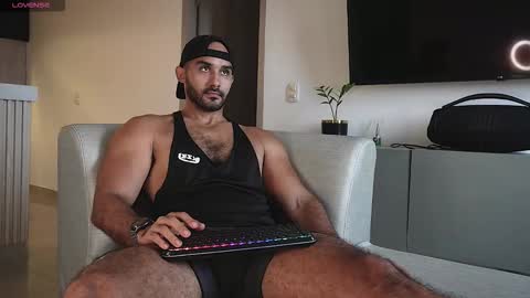 Snapshot of tarek_dan chatting on 10.17.25 Tarek online show from 10.17.25