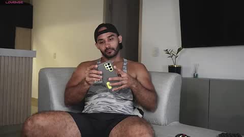 Snapshot of tarek_dan chatting on 10.22.25 Tarek online show from 10.22.25