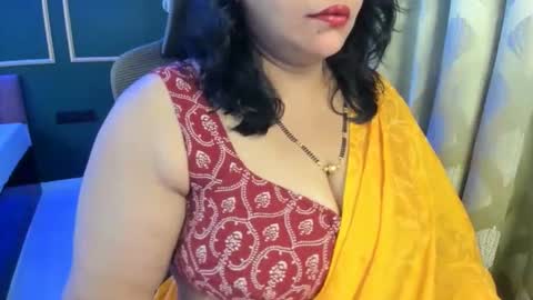 Snapshot of tarivishu23 chatting on 05.13.26 tarivishu23 online show from 05.13.26