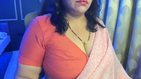 Snapshot of tarivishu23 chatting on 05.14.26 tarivishu23 online show from 05.14.26