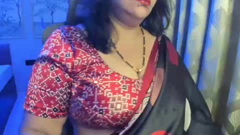 Snapshot of tarivishu23 chatting on 05.18.26 tarivishu23 online show from 05.18.26