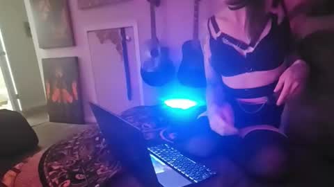 tashaclouds online show from 02.19.26