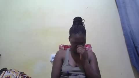 Snapshot of tashacute20 chatting on 04.07.26 tashacute20 online show from 04.07.26