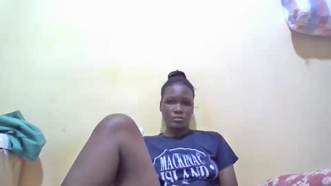 Snapshot of tashacute20 chatting on 04.18.26 tashacute20 online show from 04.18.26