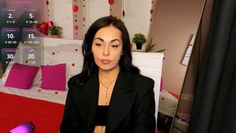 Tasha online show from 10.05.25