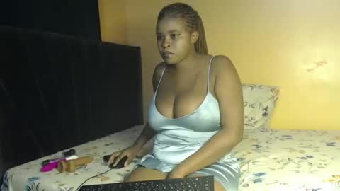 Snapshot of tashaivy chatting on 04.25.26 tasha online show from 04.25.26