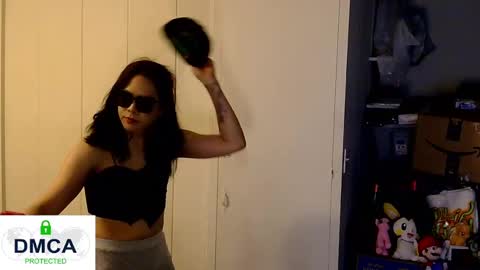 TashaKai online show from 01.16.25