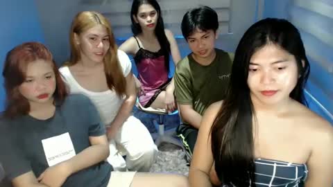   online show from 01.06.25