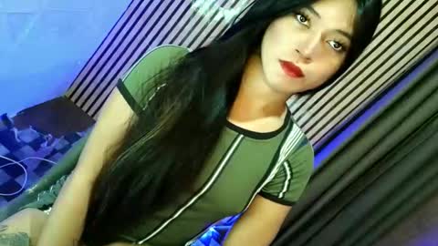   online show from 11.10.25