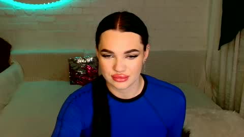 tasty_babyy online show from 01.13.25