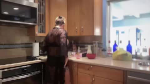 Snapshot of tastycupcake69 chatting on 11.27.25 veronicabrian online show from 11.27.25