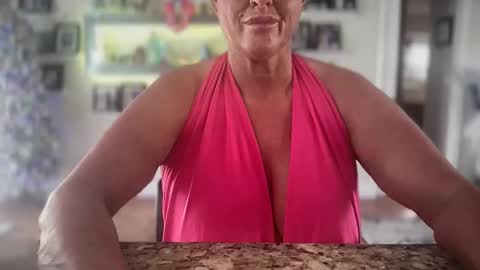 Snapshot of tastycupcake69 chatting on 12.17.25 veronicabrian online show from 12.17.25