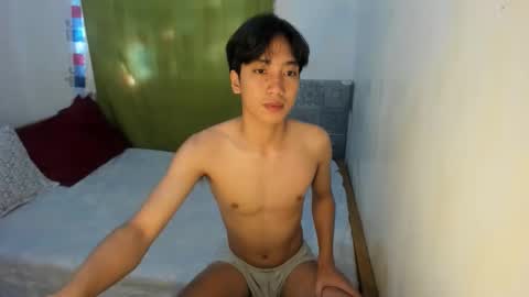 Snapshot of tastylicious_kim chatting on 01.17.26 Ask me online show from 01.17.26
