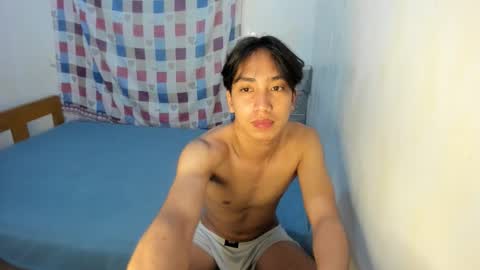 Snapshot of tastylicious_kim chatting on 02.07.26 Ask me online show from 02.07.26