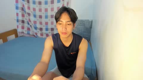 Snapshot of tastylicious_kim chatting on 02.11.26 Ask me online show from 02.11.26
