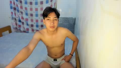Snapshot of tastylicious_kim chatting on 03.14.26 Ask me online show from 03.14.26
