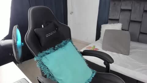 Tatiana online show from 11.21.25