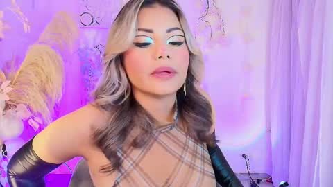 Snapshot of tatiana_ruiiz chatting on 02.27.26 Tatiana online show from 02.27.26